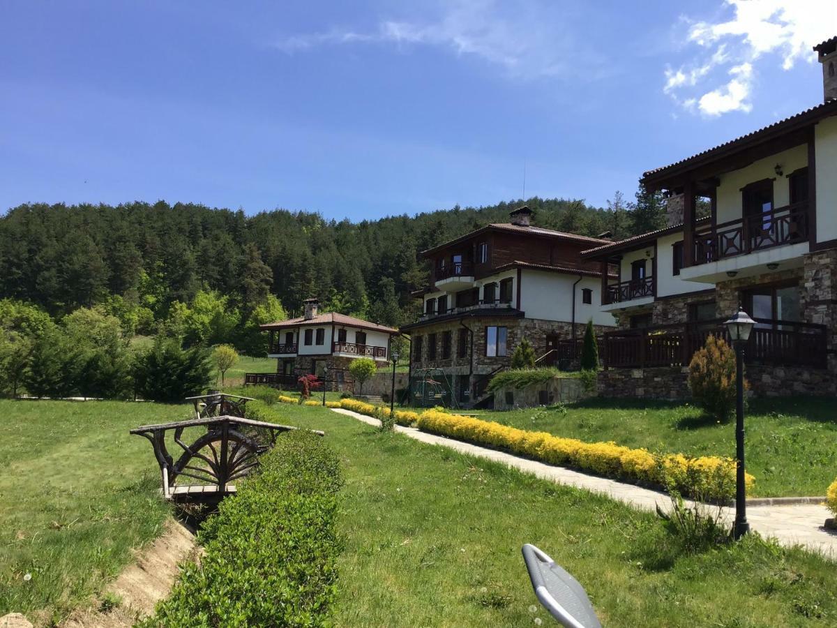 Планински Кът Dorkovo Ngoại thất bức ảnh